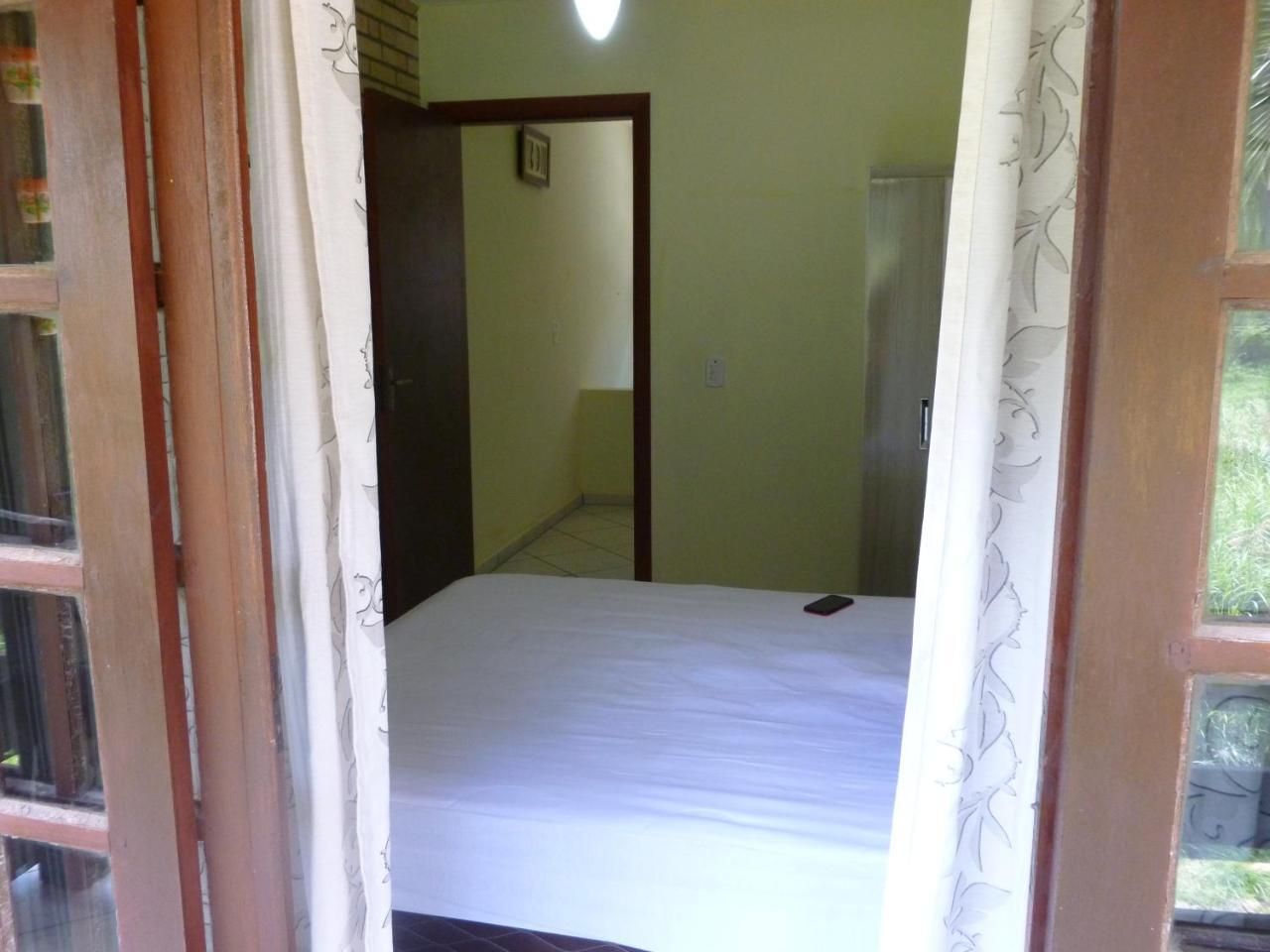 Apartamento 12 - Bombinhas - 200 Metros Da Praia Exterior foto